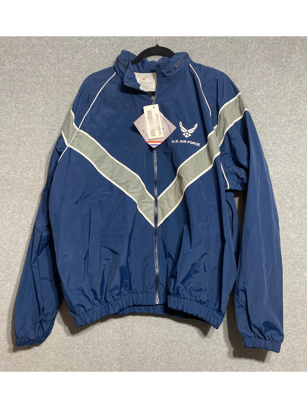 USAF Air Force PTU Jacket Men's Large Regular Skilcraft Physical Training NWT